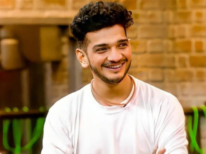 स्टैंडप कॉमेडियन  पहले ही काफी फेमस  थे,  लेकिन अब एकता कपूर के शो 'लॉक अप' के विजेता बनने के बाद तो उनकी फैन फॉलोइंग में और इज़ाफा हो गया है.