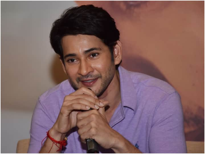 mahesh babu  gets brutally trolled netizens says bollywood can not afford actor but pan masala can Mahesh Babu : 'बॉलिवूडला तू परवडणार नाही पण...'; पान मसाल्याच्या जाहिरातीमुळे महेश बाबू ट्रोल