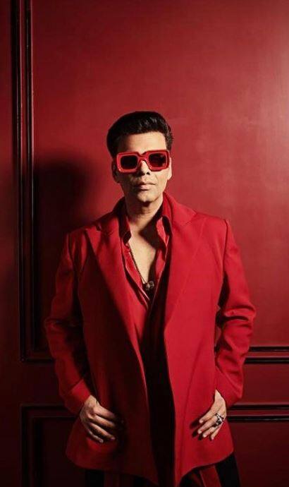 ਕਰਨ ਜੌਹਰ ਦੀ ਕੌਫੀ ਵਿੱਦ ਕਰਨ ਦਾ ਨਵਾਂ ਸੀਜ਼ਨ ਸ਼ੁਰੂ ਹੋ ਗਿਆ ਹੈ। ਸ਼ੋਅ ਦੀ ਸ਼ੂਟਿੰਗ ਆਪਣੇ ਸਿਖਰ 'ਤੇ ਹੈ ਤੇ ਕਰਨ ਸੈੱਟ ਤੋਂ ਤਾਜ਼ਾ ਤਸਵੀਰਾਂ ਸ਼ੇਅਰ ਕਰ ਰਹੇ ਹਨ।