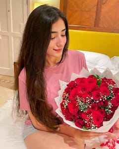 Munawar Faruqui ने सेलिब्रेट किया गर्लफ्रेंड का बर्थडे,  नाजिल ने शेयर की कपल की बेहद रोमांटिक फोटो