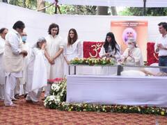 Pandit Shivkumar Sharma funeral: पंडित शिव कुमार के अंतिम दर्शन करने पहुंचे अमिताभ और जया बच्चन, भावुक हुईं एक्ट्रेस