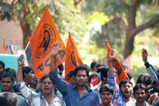 Lucknow: FIR Registered Against Professor Over Remark On Kashi Vishwanath Temple After ABVP Activists Protest Lucknow: FIR Registered Against Professor Over Remark On Kashi Vishwanath Temple After ABVP Activists Protest