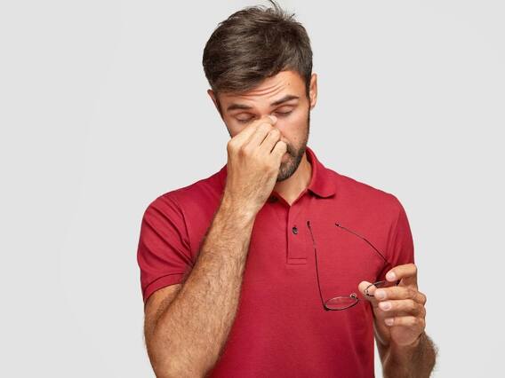 Eyes Pain Remedies : थकान और स्ट्रेस की वजह से हो सकता है आंखों में दर्द, इन उपायों से पाएं राहत Eyes Pain Remedies : थकान और स्ट्रेस की वजह से हो सकता है आंखों में दर्द, इन उपायों से पाएं राहत