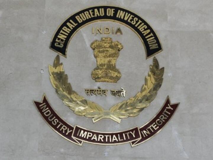 Four CBI Officers Arrested, Dismissed From Service For Conducting Fake Raid On Chandigarh Firm Four CBI Officers Arrested, Dismissed From Service For Conducting Fake Raid On Chandigarh Firm