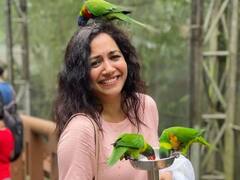 Singer Sunitha: పచ్చని చిలుకలతో పాడే కోయిల, సింగర్ సునీత లేటెస్ట్ ఫోటోలు