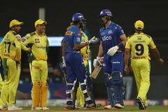 MI vs CSK: मुंबई के गेंदबाजों ने चेन्नई को 97 रनों पर समेटा, तस्वीरों में देखिए कैसे रोहित को मिली जीत