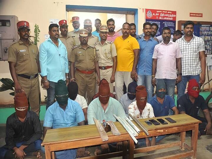 9 arrested including 3 rowdies who killed a teenager for a loan of Rs 50 lakh புதுச்சேரி : ரூ.50 லட்சம் கடன்.. இளைஞரை கொலை செய்த 3 ரவுடிகள் உள்பட 9 பேர் கைது