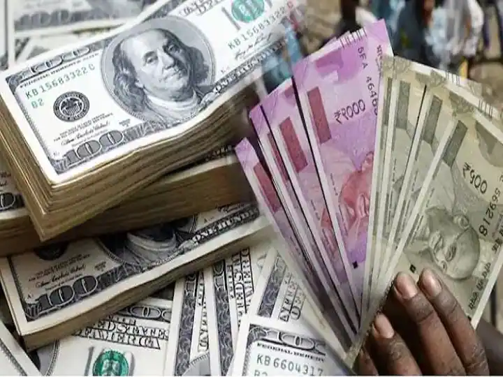 Rupee vs Dollar: Rupee fall down at all time low Rupee vs Dollar: ਰੁਪਿਆ ਇੱਕ ਵਾਰ ਫਿਰ ਰਿਕਾਰਡ ਗਿਰਾਵਟ 'ਤੇ, ₹ 77.59 ਪ੍ਰਤੀ ਡਾਲਰ ਦੇ ਸਭ ਤੋਂ ਹੇਠਲੇ ਪੱਧਰ 'ਤੇ