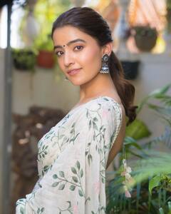 Rukshar Dhillon: రుక్సర్ లండన్ పిల్ల అని తెలుసా మీకు