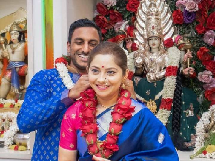 Sonalee Kulkarni share post  special post for fans after celebrating first wedding anniversary Sonalee Kulkarni : ‘काय काय झालं, कसं झालं, कुठे झालं, सगळं सांगू लवकरच!’, अभिनेत्री सोनाली कुलकर्णीची पोस्ट चर्चेत!