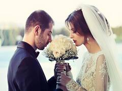 Wedding Tips: अगर आपको भी करनी है यार की शादी में फुल मस्ती तो इन तरीकों को अपनाएं