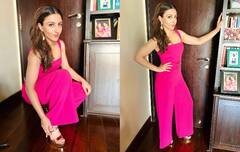 Soha Ali Khan Photos:  नैन गुलाबी चैन गुलाबी, पटौदियों की लाडली गुलाबी लिबास पहने लग रही बेहद प्यारी