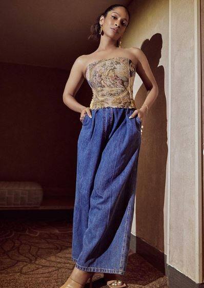 इस बारे में और बात करते हुए, मसाबा ने खुलासा किया, 