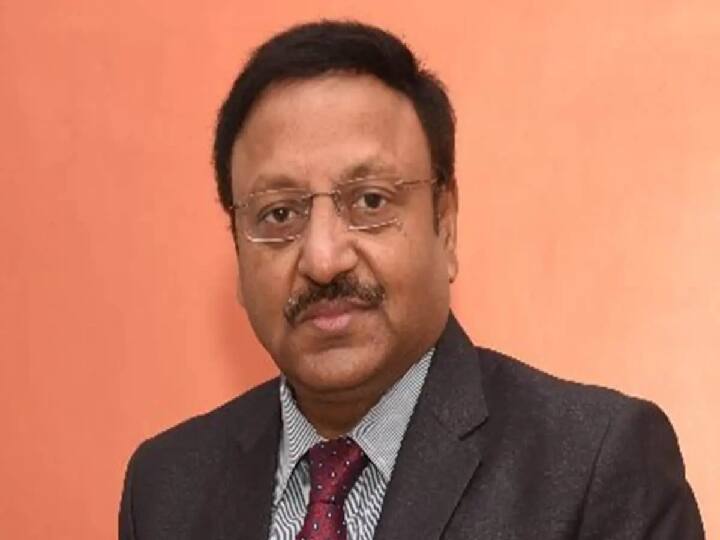 New Chief Election Commissioner: இந்தியாவின் புதிய தலைமை தேர்தல் ஆணையராக ராஜீவ் குமார் நியமனம் !