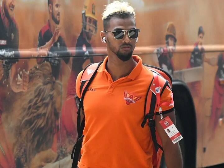 IPL के इस सीजन में सनराइजर्स हैदराबाद के विकेटकीपर बल्लेबाज निकोलस पुरन का भी बल्लेबाजी औसत 50 से ज्यादा है. निकोलस ने 10 पारियों में 5 बार नाबाद रहकर अब तक 261 रन बनाए हैं. (फोटो सोर्स: iplt20.com)