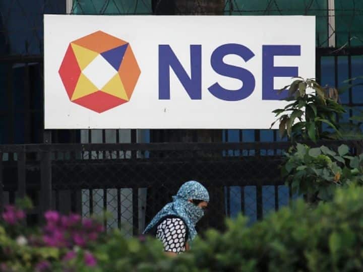 National Stock Exchange Profit Climbs High in 2021-22 To 5198 crore Rupees Due To Increase In Stock Market Trading NSE India Update: शेयर बाजार में उछाल और नए निवेशकों के आने से बढ़ी NSE की कमाई,  2021-22 में हुआ 5,198 करोड़ रुपये का मुनाफा