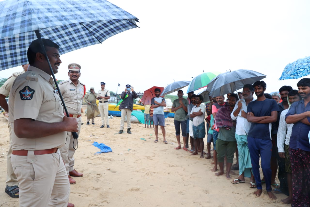 Heighest Rainfall In Nellore: అక్కడ తీరం దాటిన తుపాను, ఇక్కడ దంచికొట్టిన వాన, ఇదే రికార్డు!