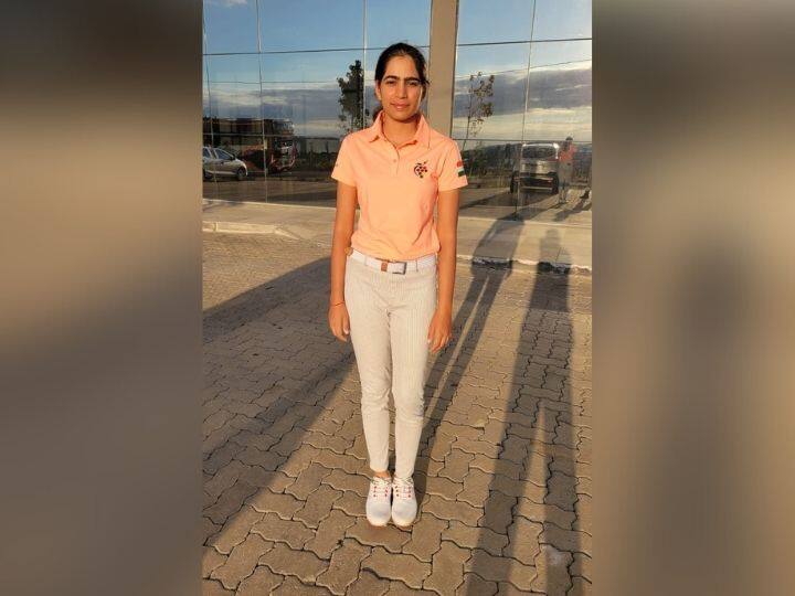 विशेष म्हणजे दिक्षाने याआधी टर्की इथे झालेल्या 2017 सालच्या मूकबधीर ऑलिम्पिकमध्ये देखील रौप्यपदक मिळवल्याने दोन वेळा ऑलिम्पिक पदक मिळवणारी ती पहिली गोल्फर ठरली आहे.