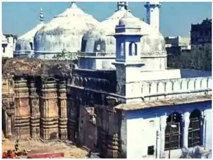 Gyanvapi controversy reached Supreme Court demanding a ban on survey of mosque ANN Gyanvapi Masjid Case: मस्ज़िद के सर्वे पर रोक की मांग, अब सुप्रीम कोर्ट पहुंचा ज्ञानवापी विवाद, जानें किसने दाखिल की याचिका