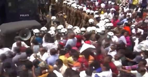Sri Lanka Crisis: एक 'बर्बाद' देश की डरावनी तस्वीर! देखिए 'सुलगते' श्रीलंका की ग्राउंड रिपोर्ट | सनसनी