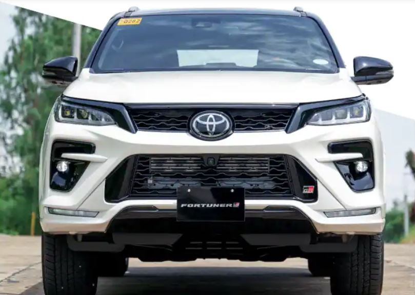 Toyota Fortuner GR Sport: ভারতে এল টয়োটোর নতুন ফরচুনার, কোথায় আলাদা এই গাড়ি ?
