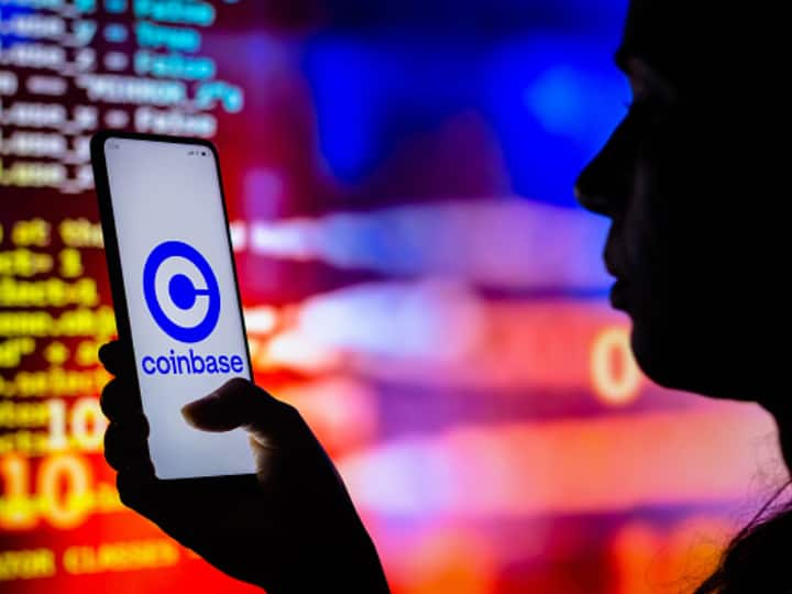 Coinbase Suffers Major Outage, Binance Halts Terra Luna Crypto Trading