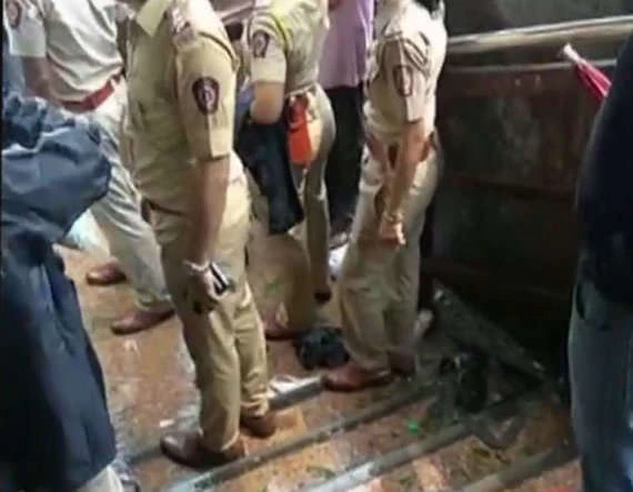 Pune Railway Station was Evacuated after the News of Gelatin Sticks being found Pune Railway Station: ਪੁਣੇ ਰੇਲਵੇ ਸਟੇਸ਼ਨ 'ਤੇ ਬੰਬ ਵਰਗੀ ਚੀਜ਼ ਦਿਖਣ ਮਗਰੋਂ ਮੱਚੀ ਸਨਸਨੀ, ਕੁਝ ਘੰਟਿਆਂ ਲਈ ਖਾਲੀ ਕਰਵਾਇਆ ਸਟੇਸ਼ਨ