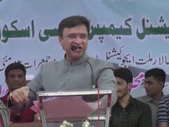 Maharashtra News: अकबरुद्दीन ओवैसी के विवादित बोल, कहा- 'कुत्तों को भौंकने दो, उनका काम भौंकना है'