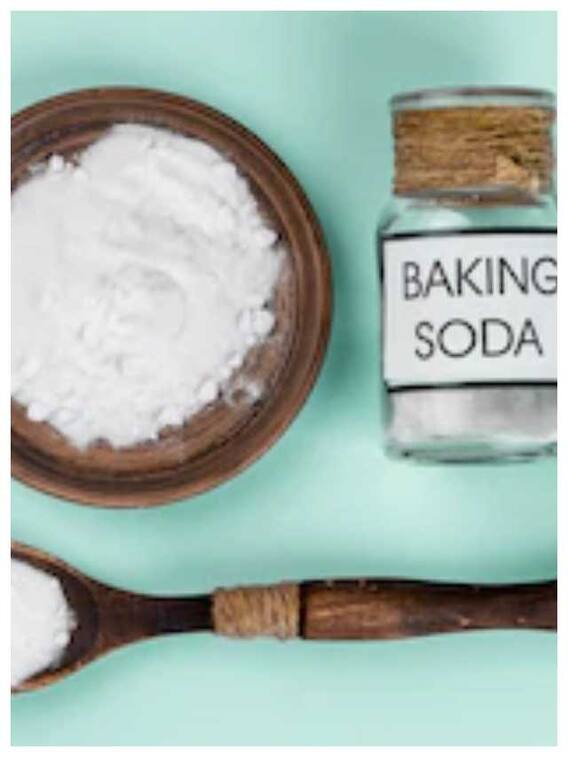 डार्क सर्कल, पिंपल्स जैसी इन 10 समस्याओं को दूर कर सकता है बेकिंग सोडा