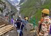 Amarnath Yatra 2022: अमरनाथ यात्रा 2 दिन रुकने के बाद फिर से शुरू, बादल फटने के बाद लगाई गई थी रोक