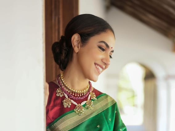 Actress Rituvarma : பச்சை நிறமே, பச்சை நிறமே... பச்சை சேலையில் பஞ்ச வர்ண கிளியாய் ரிது வர்மா! Actress Rituvarma : பச்சை நிறமே, பச்சை நிறமே... பச்சை சேலையில் பஞ்ச வர்ண கிளியாய் ரிது வர்மா!