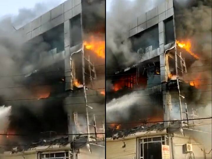 Delhi News Massive fire breaks out in building near Mundka metro station Watch: मुंडका मेट्रो स्टेशन के पास इमारत में लगी भीषण आग, दमकल की 24 गाड़ियां बुझाने में लगीं