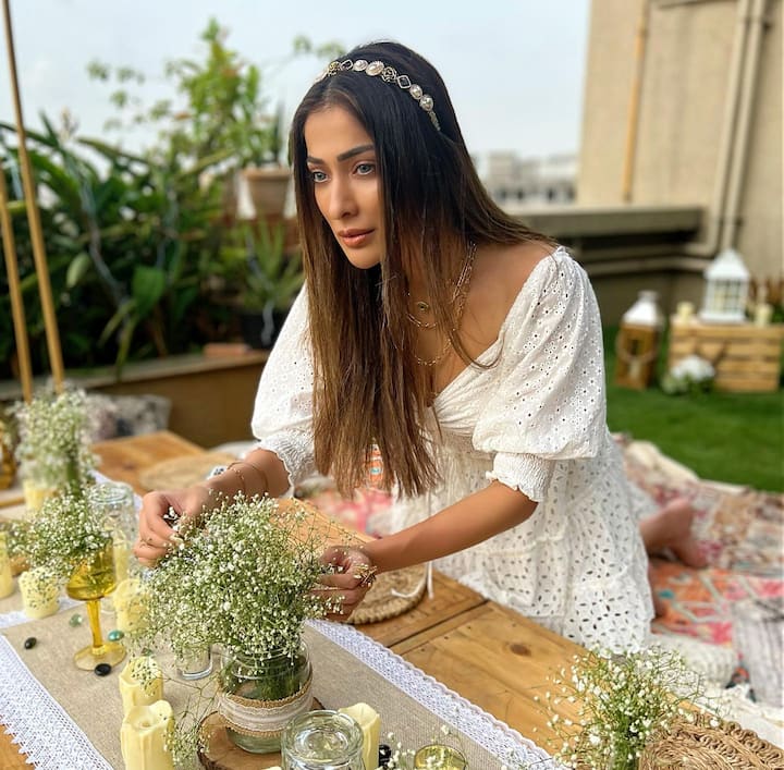 రాయ్ లక్ష్మీ అందమైన ఫోటోలు  -Image Credit:Raai Laxmi/Instagram