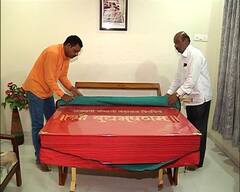 PHOTO : अमरावतीत तब्बल एक क्विंटल वजनाचा ' श्री बुधभूषणम'! 200 वर्ष सुस्थितीत राहणार ग्रंथ