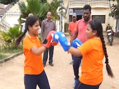 குத்துச்சண்டை போட்டியில் அசத்திய நரிக்குறவர் சமூக மாணவிகள்!