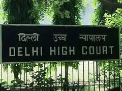 Delhi News: दिल्ली की सड़कों पर अवैध अतिक्रमण को लेकर HC का केजरीवाल सरकार को नोटिस, कोर्ट ने पूछा- कैसे बचेगा समाज