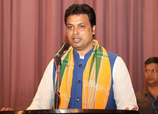 Biplab Deb Resign: त्रिपुरा में मुख्यमंत्री बदलकर बीजेपी ने एक बार फिर अपनी पुरानी रणनीति दोहरायी BJP once again repeated its old strategy by changing the Chief Minister in Tripura Biplab Deb Resign: त्रिपुरा में मुख्यमंत्री बदलकर बीजेपी ने एक बार फिर अपनी पुरानी रणनीति दोहरायी
