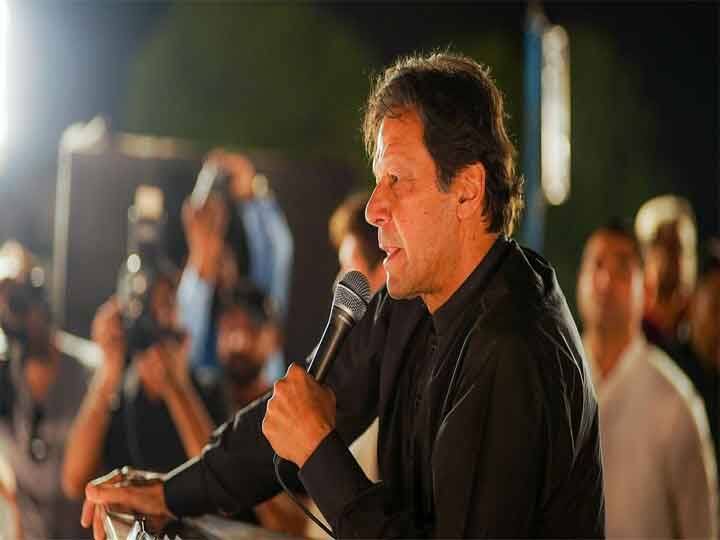 Pakistan News: It is much better to drop atomic bomb on Pakistan... why did Imran Khan says this Pakistan: 'पाकिस्तान पर परमाणु बम गिरा देना इससे कहीं ज्यादा बेहतर होता', जानिए इमरान खान ने क्यों दिया ये बयान