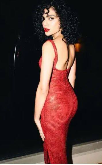 ਰੈੱਡ ਡਰੈੱਸ 'ਚ Sobhita Dhulipala ਨੇ ਸ਼ੇਅਰ ਕੀਤੀਆਂ ਸਿਜਲਿੰਗ ਤਸਵੀਰਾਂ