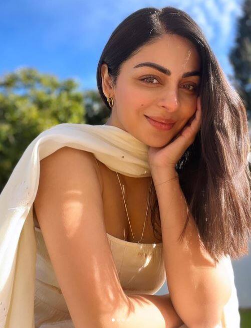 ਕਰੋੜਾਂ ਦੇ ਆਲੀਸ਼ਾਨ ਘਰ ਦੀ ਮਾਲਕਣ ਹੈ Neeru Bajwa