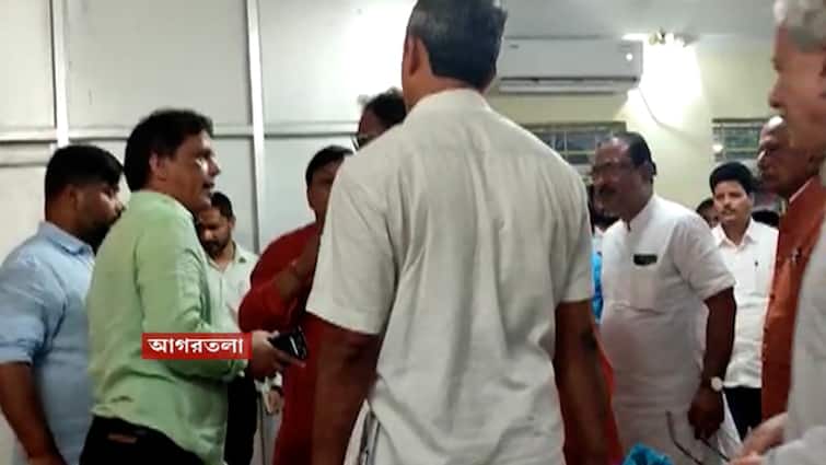 Tripura BJP workers clash over chief minister's name Manik Saha: ত্রিপুরার পরবর্তী মুখ্যমন্ত্রীর নাম ঘোষণা হতেই উত্তেজনা, হাতাহাতিতে জড়ালেন বিজেপি কর্মীরা
