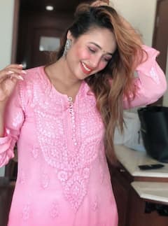 બ્રેકઅપ બાદ Rani Chatterjee ની લાઇફમાં આવ્યો આ વ્યક્તિ, ઇન્સ્ટાગ્રામ પર પોસ્ટ કરી શું કહ્યુ?