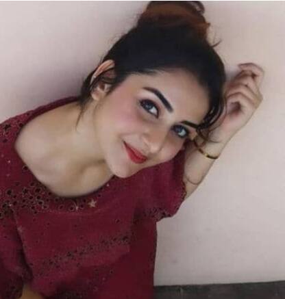 अभिनेत्री आणि मॉडेल सहानाचे निधन झाले आहे.