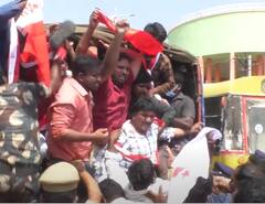 Student Unions Arrest: రాజ్ భవన్ ను ముట్టడికి యత్నించిన విద్యార్థులు | Raj Bhavan | ABP Desam