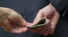 West Burdwan: নীলবাতি লাগানো গাড়ি নিয়ে তোলা আদায়ের চেষ্টা, দুর্গাপুর থেকে গ্রেফতার ২ ।Bangla News