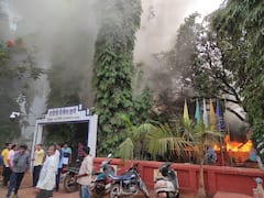 Dapoli Fire PHOTO : दापोली पोलिस स्थानकात भीषण आगीचा थरार