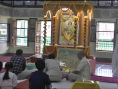 Geeta Press News: विश्‍व प्रसिद्ध गीता प्रेस के 100 साल हुए पूरे, 80 करोड़ से ज्यादा छप चुकी हैं धार्मिक किताबें