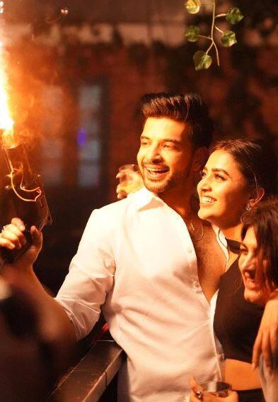 दिलचस्प बात यह है कि यह न केवल पहली बार है जब प्रकाश सार्वजनिक रूप से अपने रिश्ते के बारे में मुखर हुई हैं, बल्कि उनका दावा है कि यह पहली बार है जब वह किसी अभिनेता को डेट कर रही हैं