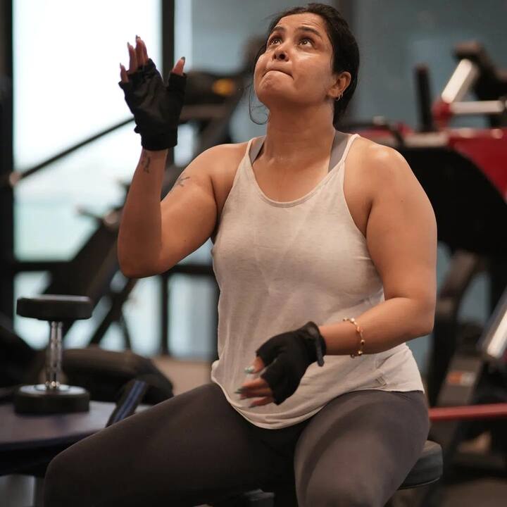 ప్రగతి వర్కవుట్ ఫొటోలు (Photo Courtesy: Pragathi Instagram)