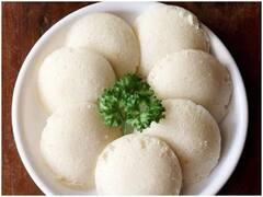 Kitchen Hacks: गर्मी के लिए हेल्दी नाश्ता, ब्रेकफास्ट में बनाएं रवा इडली